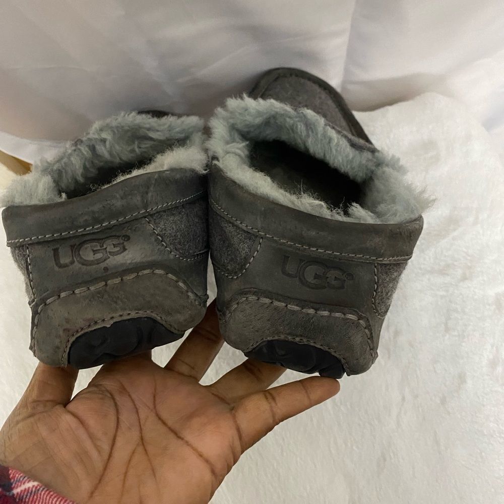 UGG Ascot Wool Slippers Men's Size 9